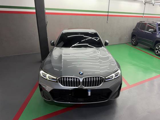 BMW 320i 2.0 16V TURBO FLEX M SPORT AUTOMÁTICO BMW 320i 2.0 16V TURBO FLEX M SPORT AUTOMÁTICO